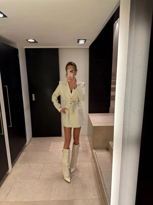 SOPHIE - IT Girl Stiefel mit Schloss