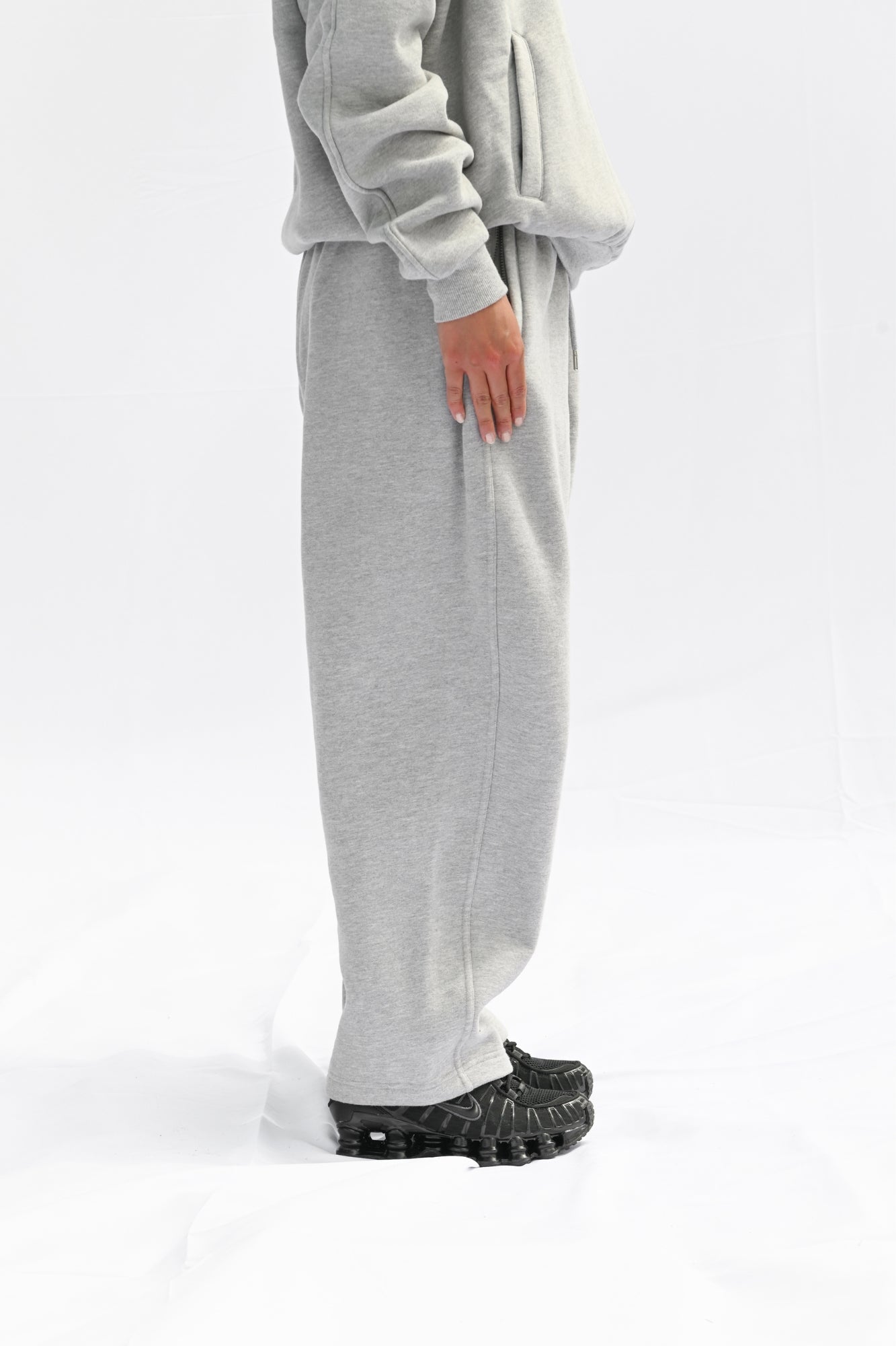 FEMMEHAUS Baggy Trackies