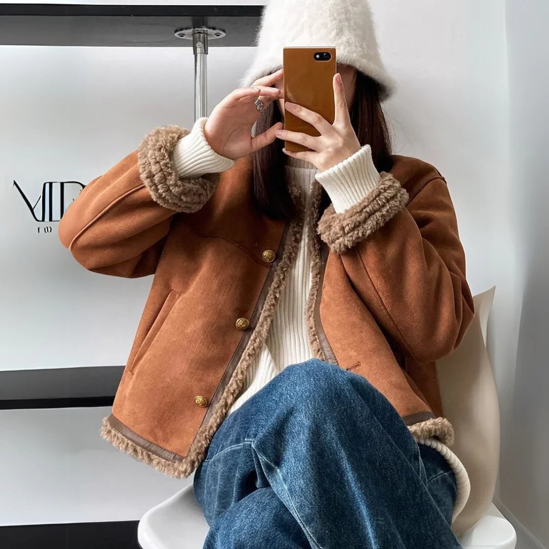 ROSALIE - Knöpfen Lammfelljacke