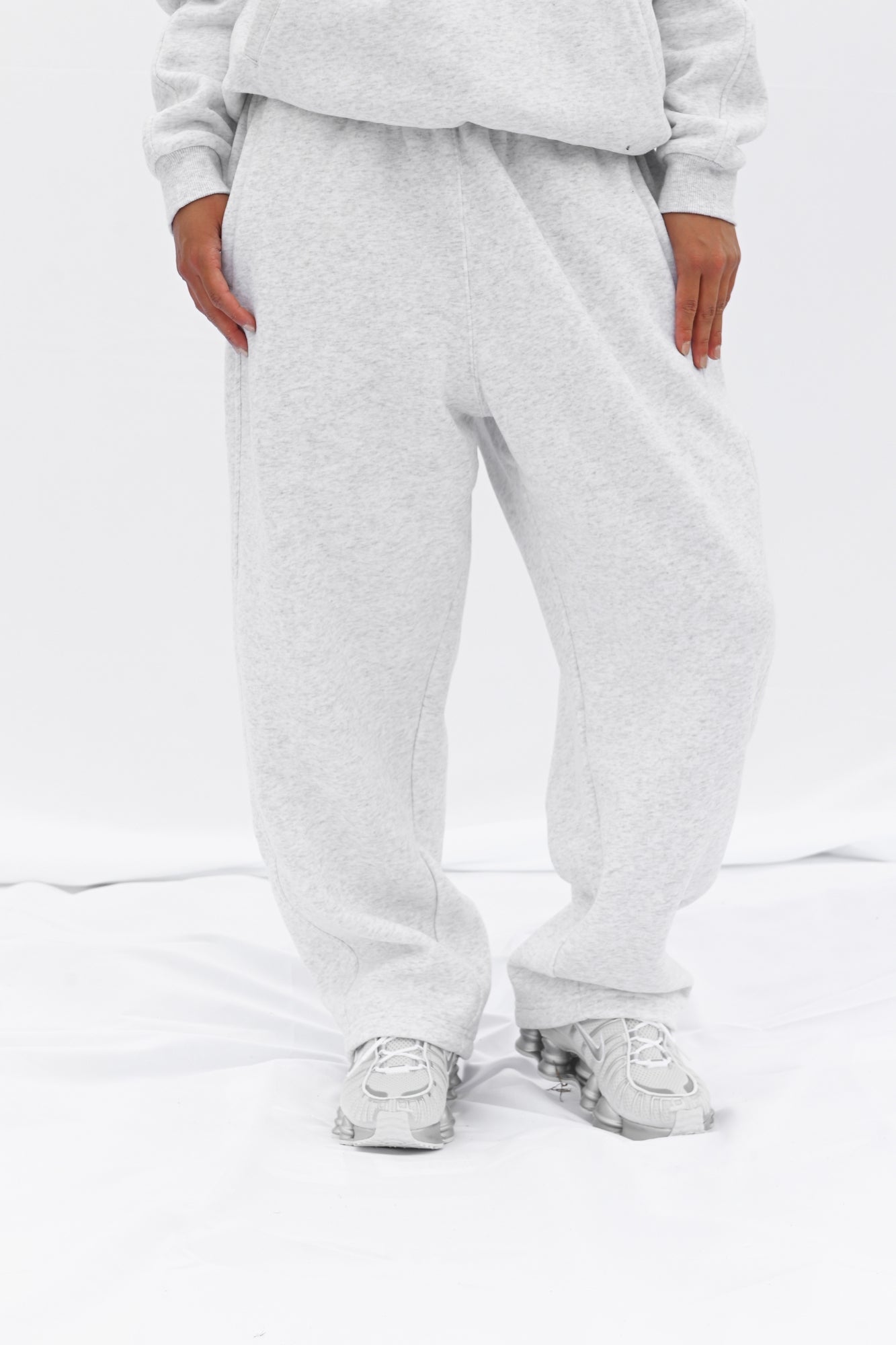FEMMEHAUS Baggy Trackies