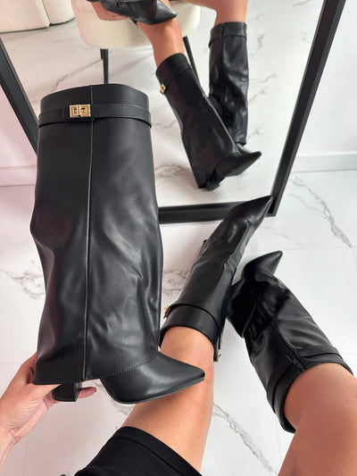 SOPHIE - IT Girl Stiefel mit Schloss