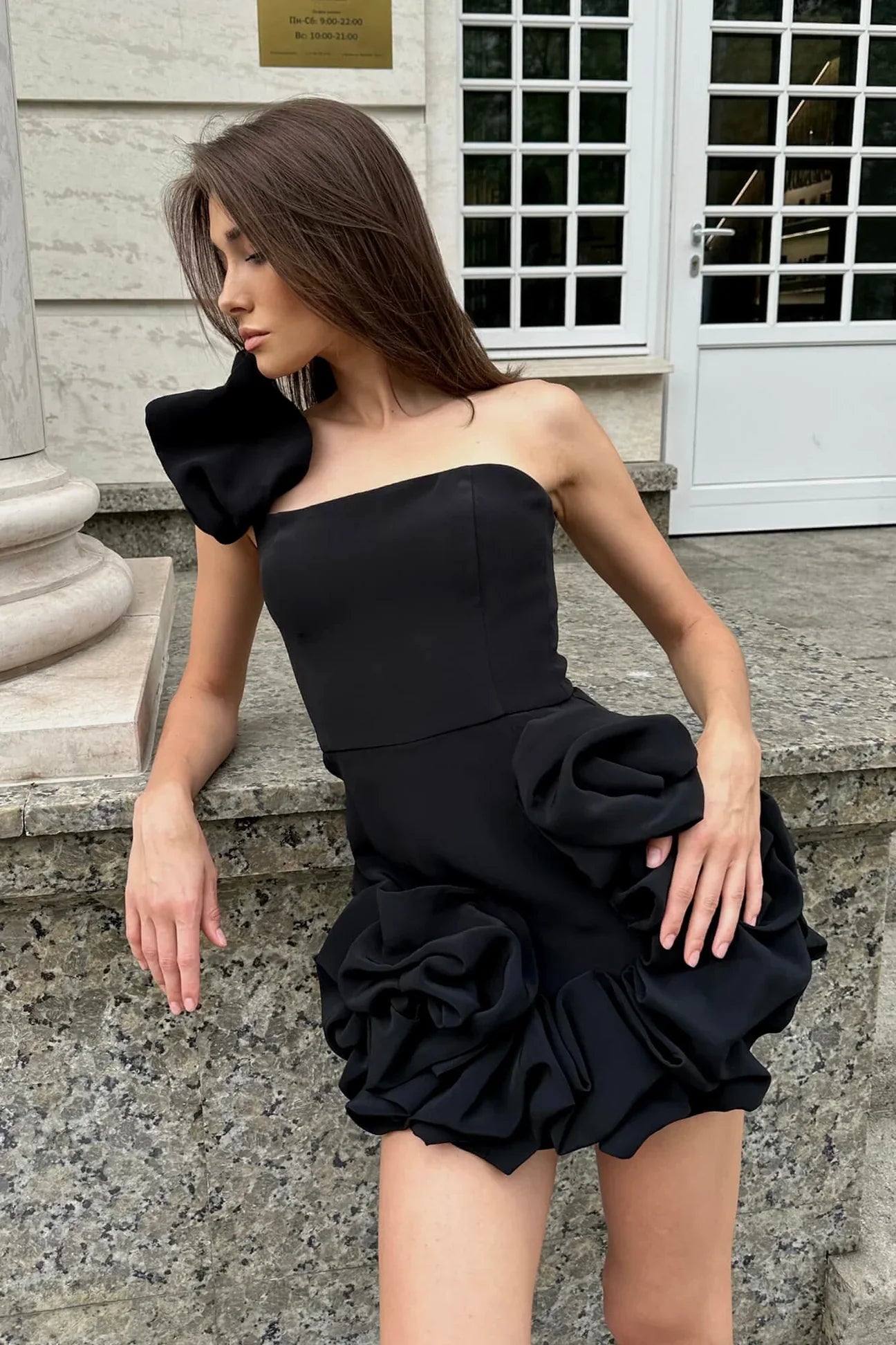 ANITA - Elegantes One-Shoulder Mini-Kleid